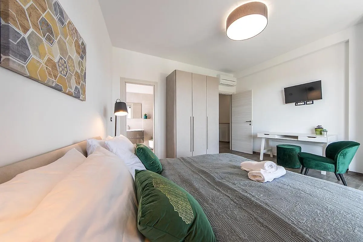 Zen Villa Pula 0*,